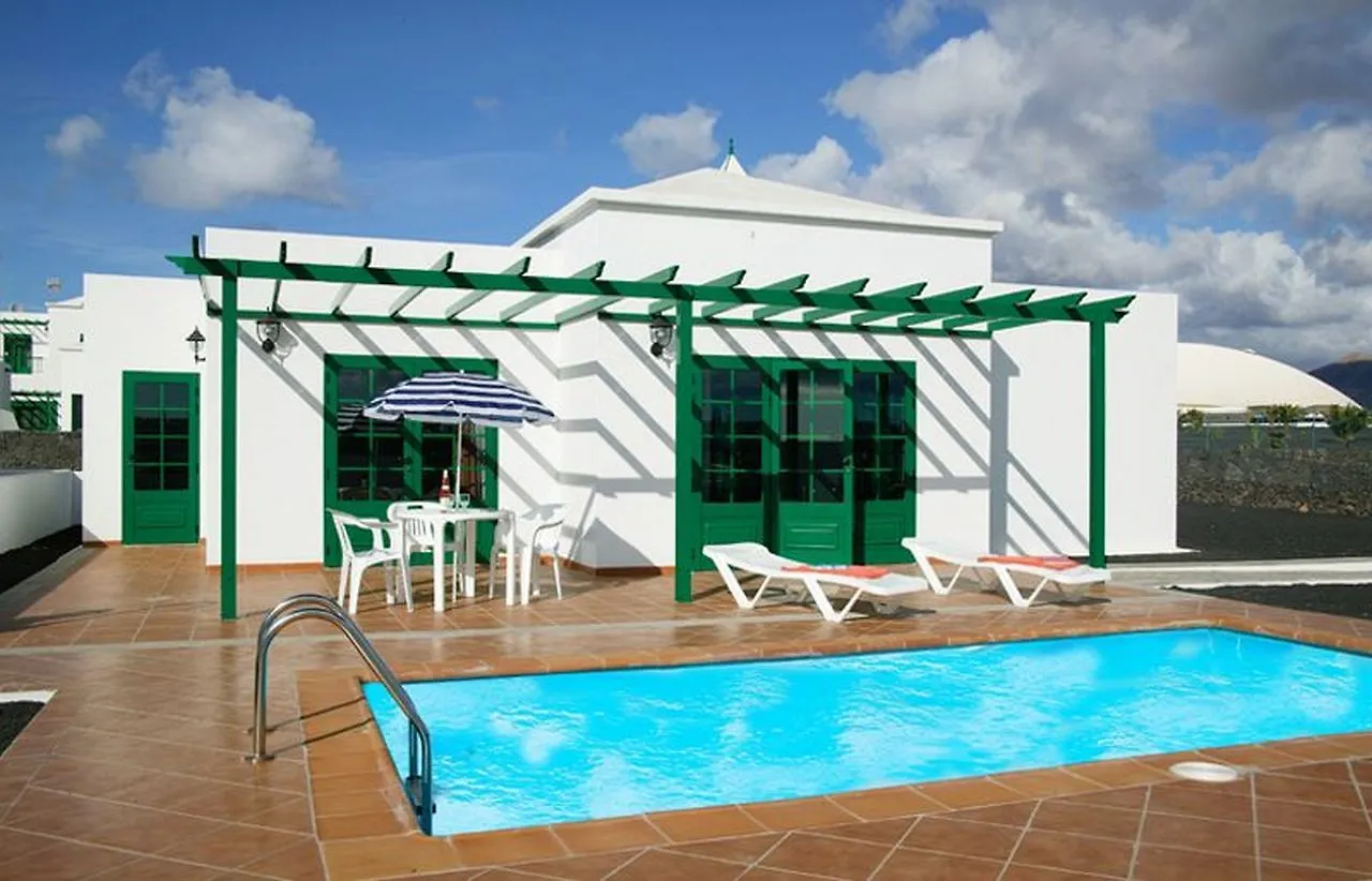Ereza Villas Brisa Marina Playa Blanca 3*,